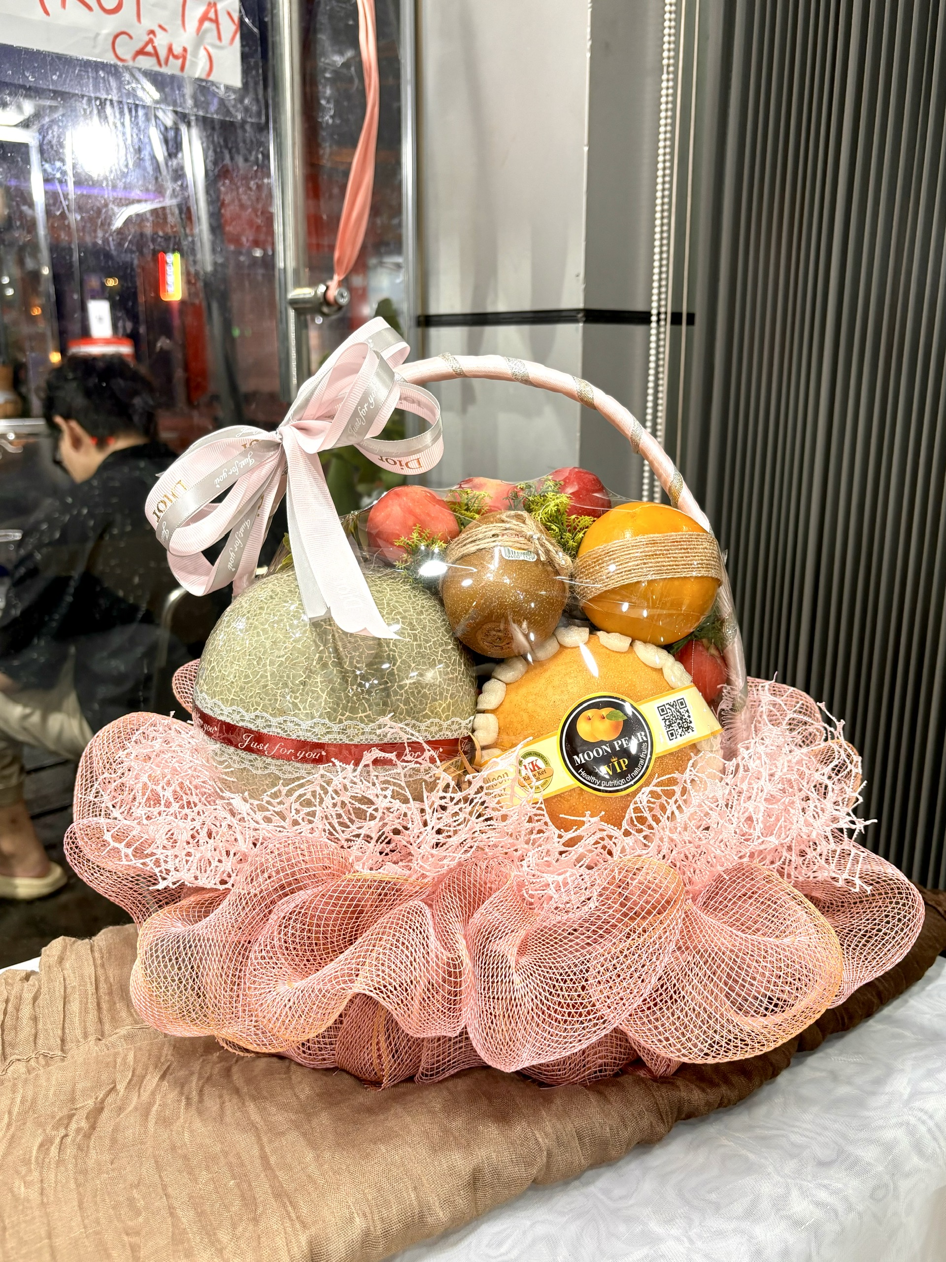 Giỏ Hồng Cam (Có điều chỉnh theo nhu cầu khách hàng)