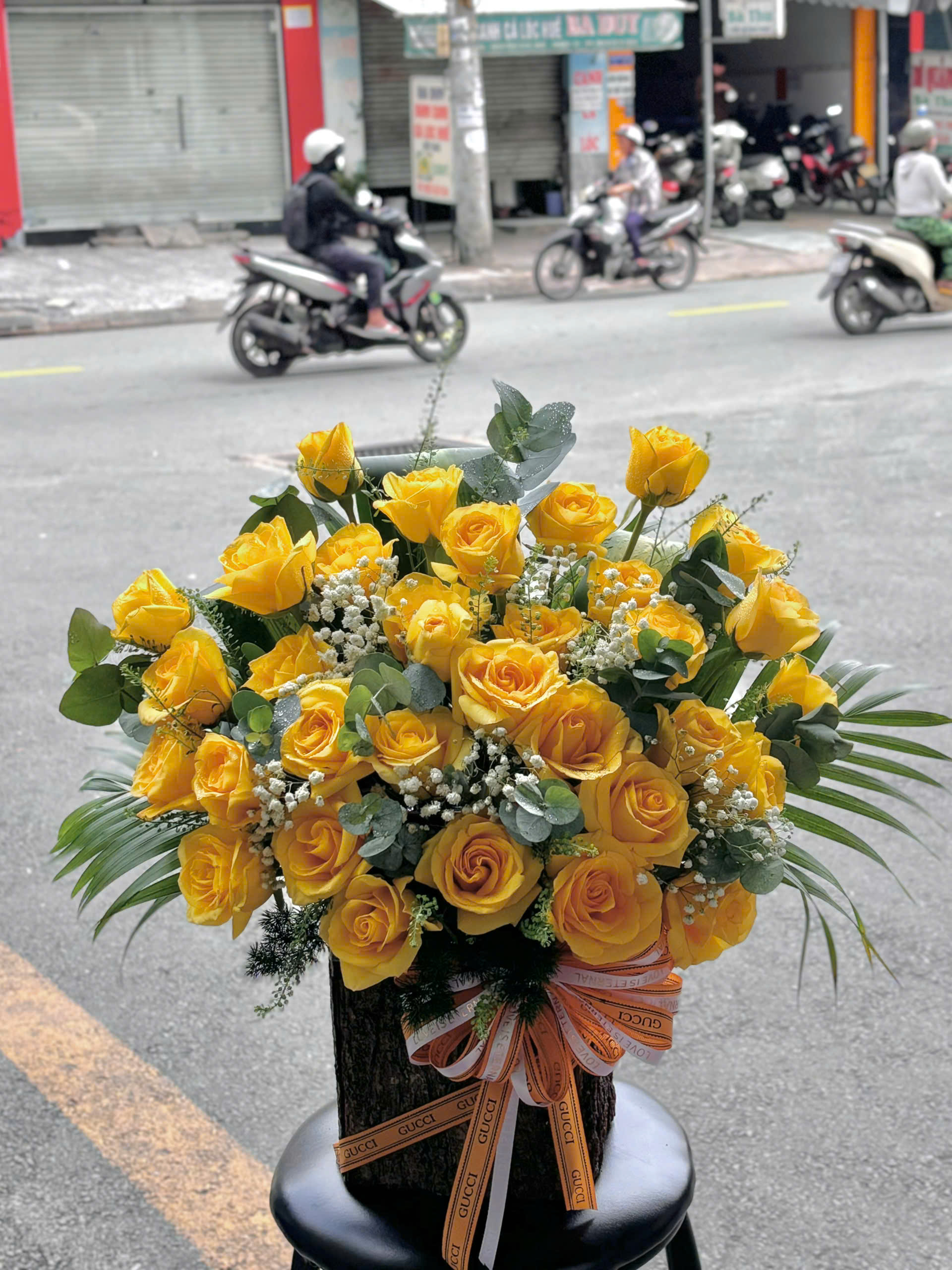 Lẵng Hoa Theo Yêu Cầu